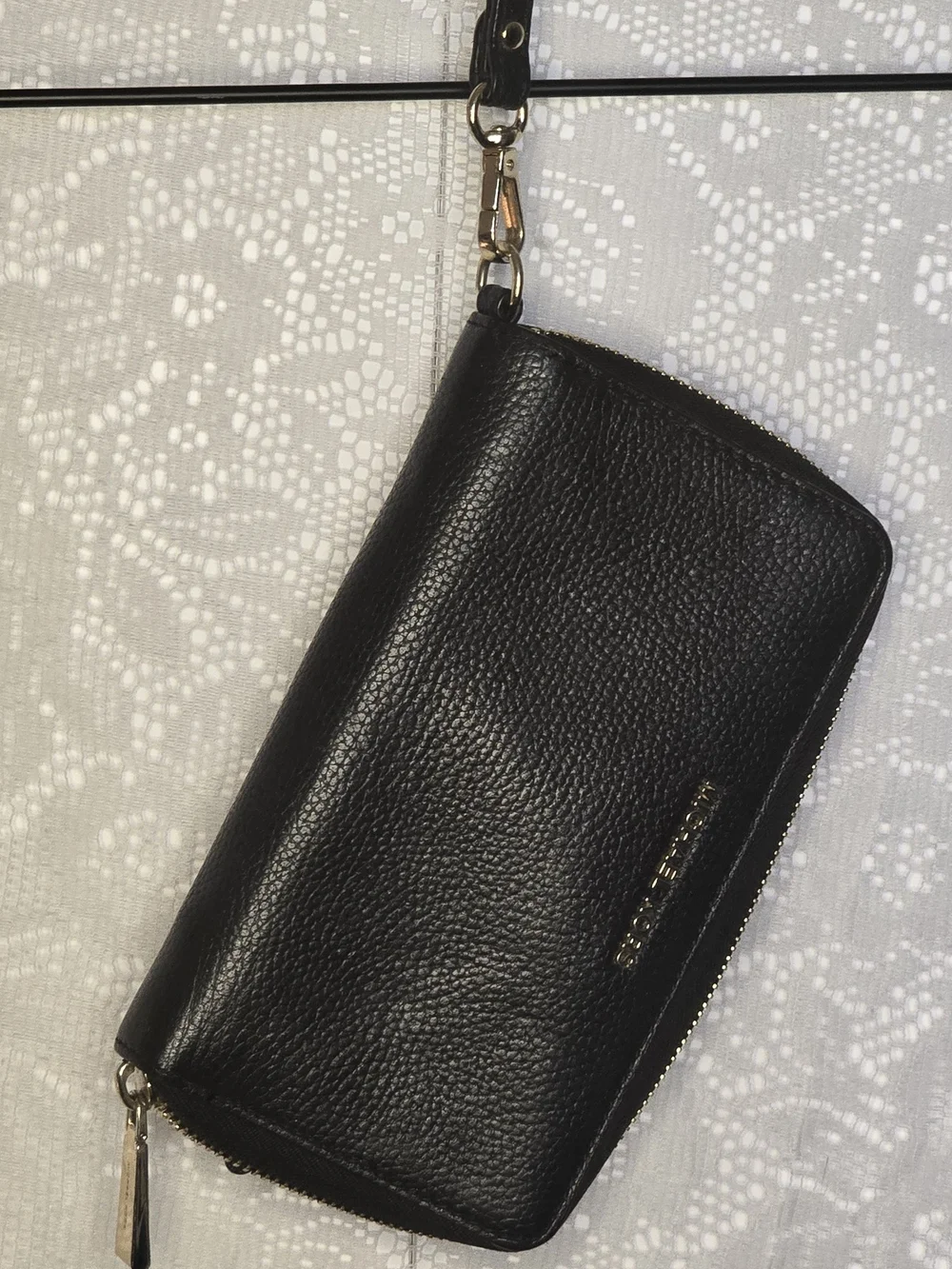 Michael Kors Black Pebbled Leather Zip Around Wristlet Wallet Gold Hardware